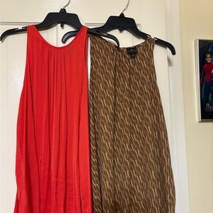 2 blouses